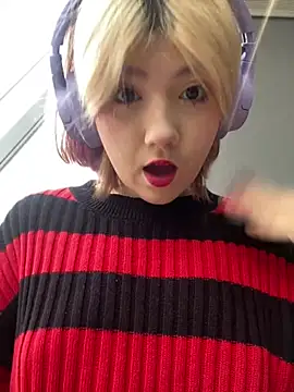 Snapshot of Baby__Naughty chatting on February 17, 8:09 am Baby Naughty online show from February 17, 8:09 am