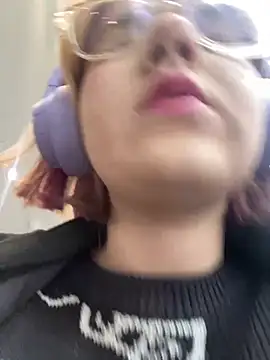 Snapshot of Baby__Naughty chatting on February 18, 8:16 am Baby Naughty online show from February 18, 8:16 am