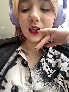 Snapshot of Baby__Naughty chatting on February 25, 8:14 am Baby Naughty online show from February 25, 8:14 am