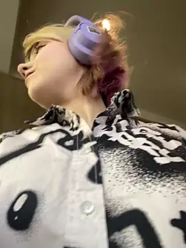 Snapshot of Baby__Naughty chatting on February 26, 11:09 am Baby Naughty online show from February 26, 11:09 am