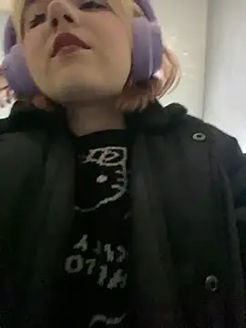 Snapshot of Baby__Naughty chatting on March 3, 11:11 am Baby Naughty online show from March 3, 11:11 am