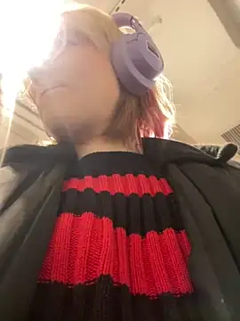 Snapshot of Baby__Naughty chatting on March 7, 11:18 am Baby Naughty online show from March 7, 11:18 am