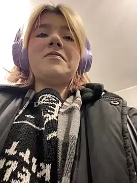 Snapshot of Baby__Naughty chatting on March 20, 8:09 am Baby Naughty online show from March 20, 8:09 am