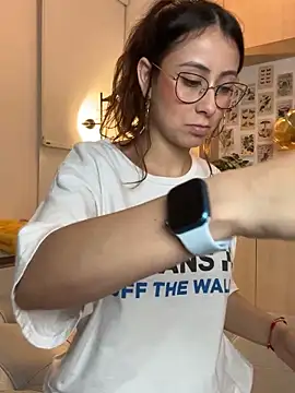 Snapshot of juanasnz99 chatting on March 11, 3:59 am juanasnz99 online show from March 11, 3:59 am