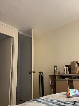 juanasnz99 online show from February 13, 2:40 am