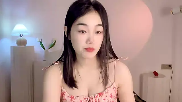 cloud8822 online show from December 18, 2:17 pm