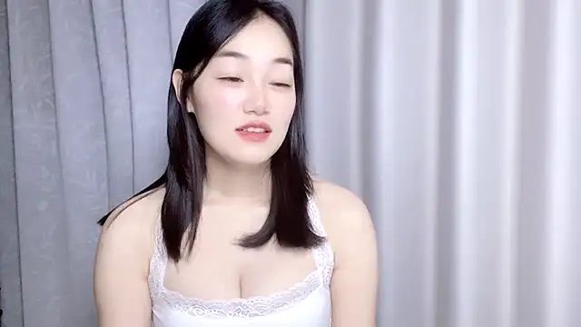 cloud8822 online show from September 24, 2:42 pm