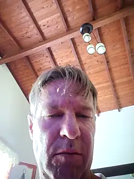 Snapshot of CockyJuan10 chatting on December 2, 5:41 pm CockyJuan10 online show from December 2, 5:41 pm