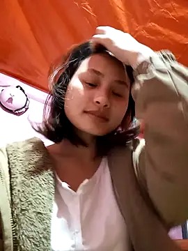 trieungoclnt online show from February 8, 5:18 pm