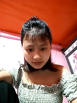 trieungoclnt online show from March 15, 2:24 am