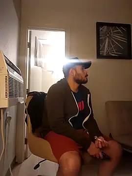 JooveyRose online show from December 9, 9:17 am