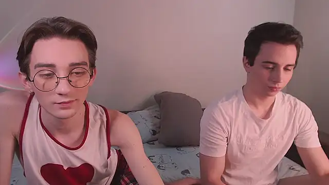 EliotMarks online show from December 27, 8:56 am