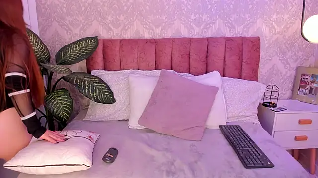 Snapshot of tiffany_becker chatting on January 7, 7:49 pm tiffany becker online show from January 7, 7:49 pm