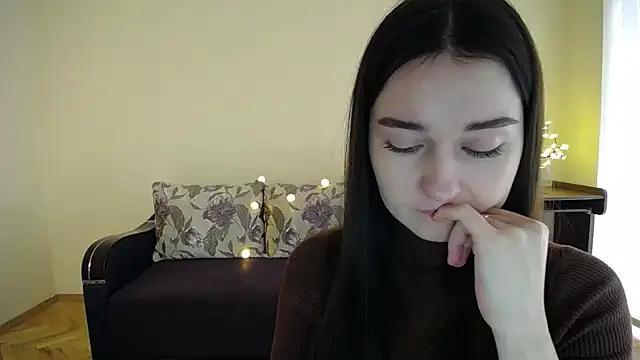 Pretty shy online show from January 12, 9:19 am