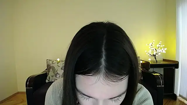 Pretty shy online show from February 8, 9:13 am