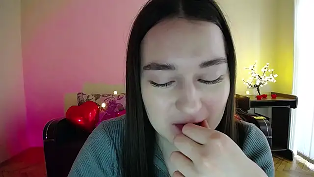 Pretty shy online show from March 8, 9:39 am