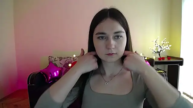 Pretty shy online show from March 12, 9:02 am