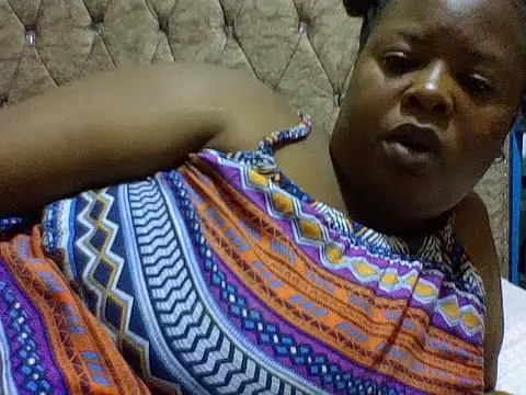 zoey10 online show from February 13, 7:54 pm