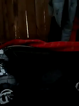 Snapshot of bigdicktaoni chatting on December 9, 10:54 am bigdicktaoni online show from December 9, 10:54 am