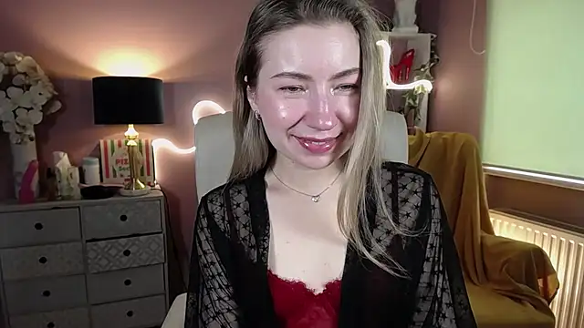 Mia Tasty online show from February 2, 11:08 am