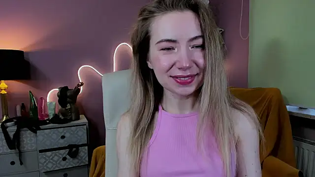 Mia Tasty online show from September 28, 6:52 am