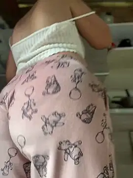 Emiily lee online show from February 10, 4:25 pm