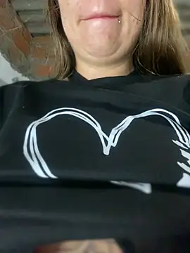 Emiily lee online show from February 22, 9:34 am