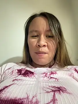 Emiily lee online show from September 29, 1:44 am