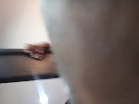 Snapshot of Alona_Evans chatting on January 21, 8:11 pm Alona Evans online show from January 21, 8:11 pm