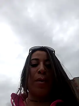 Snapshot of Alona_Evans chatting on March 14, 1:13 pm Alona Evans online show from March 14, 1:13 pm