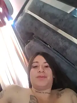 Snapshot of Alona_Evans chatting on November 8, 2:39 pm Alona Evans online show from November 8, 2:39 pm