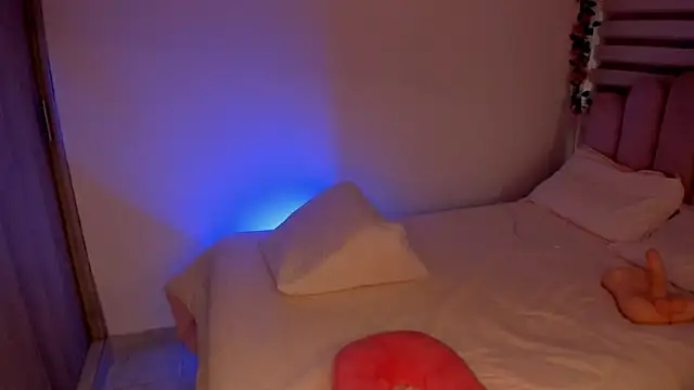 Cataleyasweet 19 online show from January 19, 9:02 pm