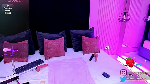 jade reeed online show from January 24, 10:41 pm