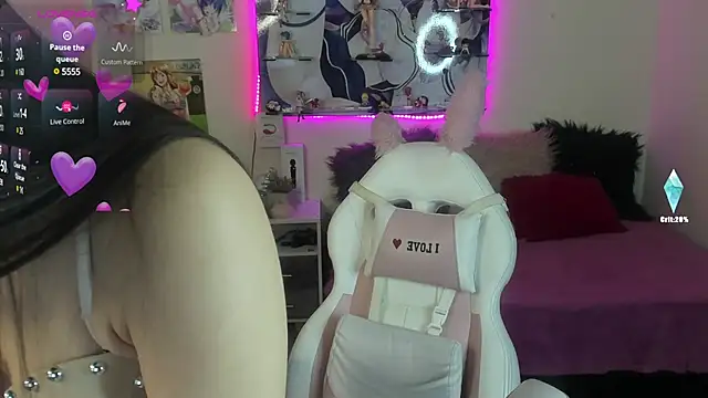 Snapshot of Sofi_lenox chatting on February 13, 7:35 am Sofi lenox online show from February 13, 7:35 am