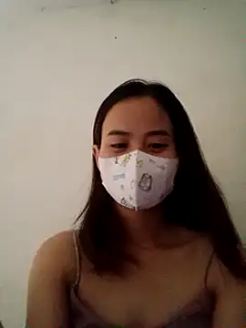 Snapshot of Nobita2z chatting on December 3, 1:52 am Nobita2z online show from December 3, 1:52 am