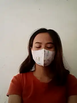 Snapshot of Nobita2z chatting on December 5, 1:25 am Nobita2z online show from December 5, 1:25 am