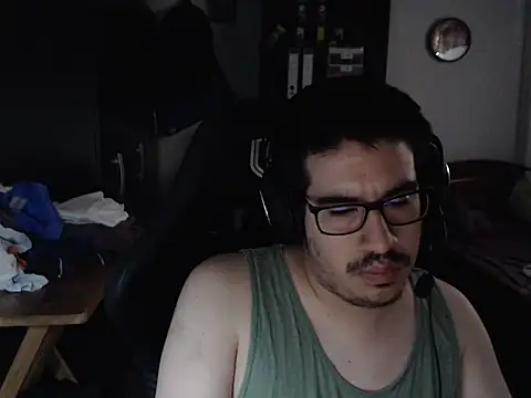 thealfawolf01 online show from December 25, 2:56 pm