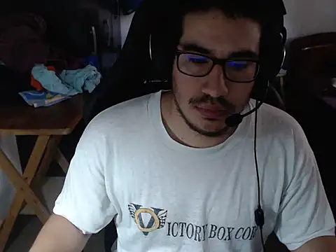 thealfawolf01 online show from January 12, 3:14 pm