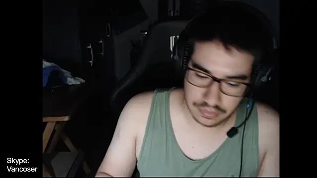 thealfawolf01 online show from February 6, 11:32 am