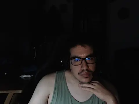 thealfawolf01 online show from March 2, 7:21 am