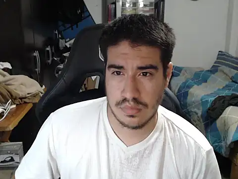 thealfawolf01 online show from October 11, 3:28 am