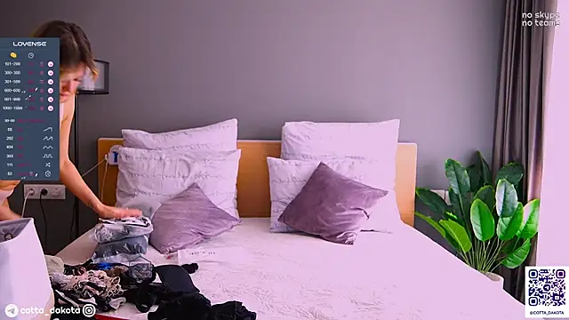 PannaDakota online show from September 25, 7:34 am