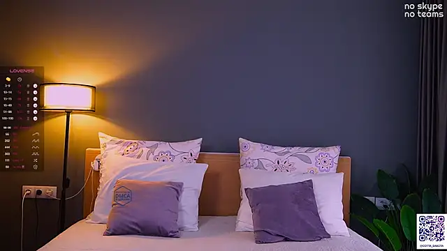 PannaDakota online show from October 22, 8:14 am