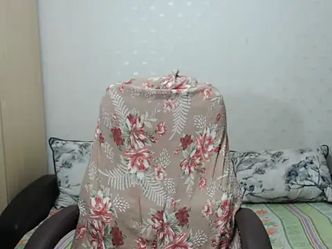 PrinceEagle online show from October 16, 6:53 pm