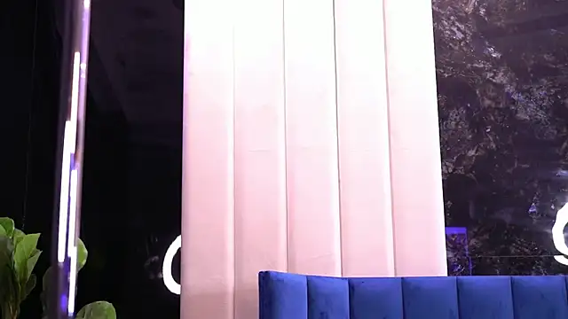 Snapshot of AishaDevoe chatting on January 25, 7:07 pm AishaDevoe online show from January 25, 7:07 pm