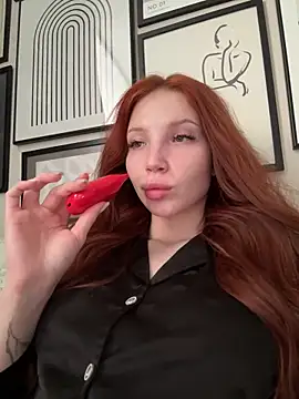 Snapshot of JudyWalkerr chatting on February 20, 12:25 pm JudyWalkerr online show from February 20, 12:25 pm