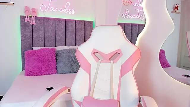 jacobss gh online show from February 9, 9:49 pm