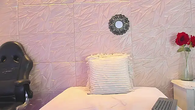 paula  cruzz online show from February 4, 3:57 pm