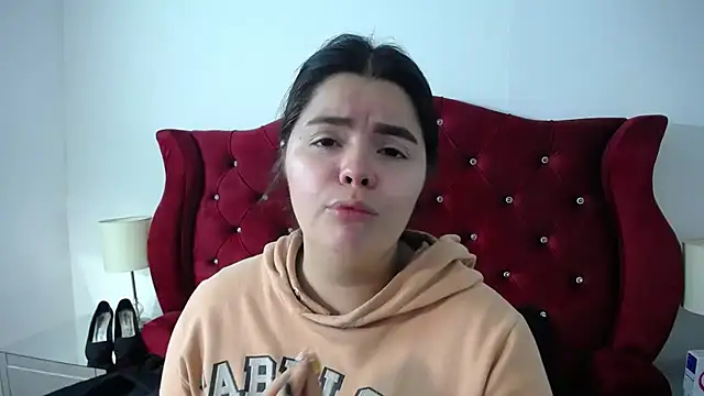 BrithneyLee  online show from January 19, 7:37 pm