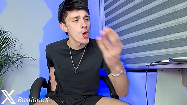 Snapshot of bastia_noooo chatting on November 6, 5:19 am bastia noooo online show from November 6, 5:19 am